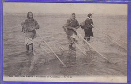 Carte Postale 59. Malo-les-bains Près Dunkerque Pêcheuses De Crevettes Très Beau Plan - Malo Les Bains