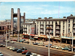 Brest * La Rue De Siam Et Le Grand Pont * Commerces Magasins - Brest