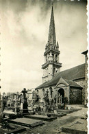 Elliant * Vue Sur Le Cimetière Et L'église Du Village - Elliant