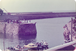 ALDERNEY-c1970 Crowds Watching Man Powered Flight Contest During Alderney Week Celebrations -Photgraph-ile Aurigny - Alderney