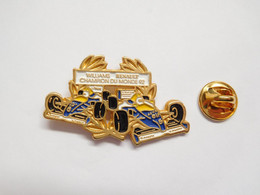 Beau Pin's En Relief , Auto F1 Williams Renault , Champion Du Monde 92 , ELF , Canon , Mansell - Patrèse - F1