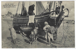 ETAPLES (62) - En Attendant La Marée - BATEAU DE PÊCHE - Ed. Stevenard, Boulogne-sur-Mer - Etaples