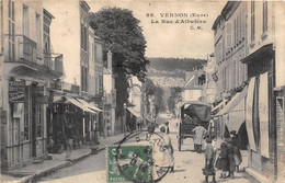 27-VERNON-LA RUE D'ALBUFERA - Vernon