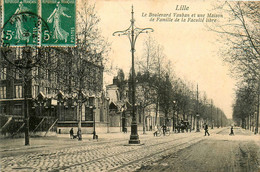 Lille * Le Boulevard Vauban Et Une Maison De Famille De La Faculté Libre * Attelage - Lille