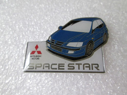 PIN'S    MITSUBISHI   SPACE STAR - Mitsubishi