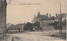 BEAUVAL  -  La Place - Beauval
