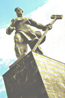 Delcampe - Russia:Magnitogorsk, Monument Metallurgist, 2003 - Monumentos