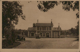 19 - EGLETONS - La Gare - Correspondance Des Autobus De La S.T.P.O. - Toutes Directions - Egletons