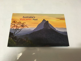 (5 H 6) Australia Post - Volcanic Past - Presentation Folder (with 4 Postally Use Stamps) - Used Stamps