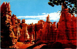 Utah Bryce Canyon National Park Horseback Riders At Queen Victoria - Bryce Canyon