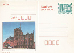 Duitsland DDR Briefkaart 25 Pfg. Groen Stralsund Rathaus Ongebruikt (6209) - Cartes Postales - Neuves