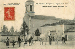 St Méard De Drone * La Place Et L'église Du Village - Autres & Non Classés