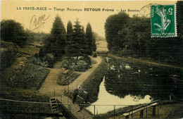 La Ferté Macé * Le Tissage Mécanique RETOUR Frères * Vue Sur Les Bassins * Passerelle * Cpa Toilée Colorisée - La Ferte Mace