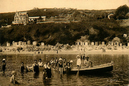 Carteret * L'heure Du Bain à La Plage * Baigneurs Baigneuses Maillot De Bain Mode * VILLA - Carteret