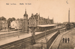 HAL    LA GARE     2 SCANS - Halle