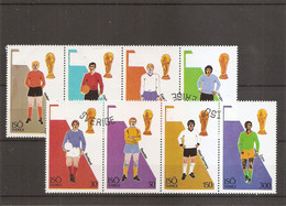 Football ( Série Complète De 8 Timbres Privés Oblitérés De ISO à Voir) - Used Stamps
