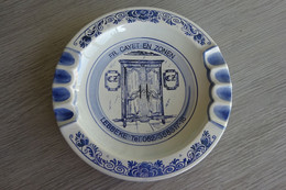 * Lebbeke Bij Dendermonde * Porseleinen Bord Delfts Blauw (asbak - Cendrier) - Fr. Cayet En Zonen, Armoire, Kast, Old - Delft (NLD)