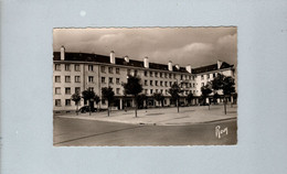 Saint Nazaire (44) : Place H. Poincaré - Centre De Toutes Aides - Saint Nazaire