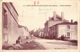 St Jouin Sous Châtillon * La Route De Nantes * Villageois - Autres & Non Classés