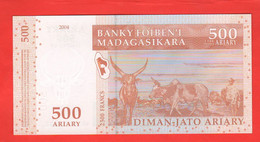 Madagascar 500 Ariary 2004 Madagasikara  Africa Bank Notes Animals - Madagascar