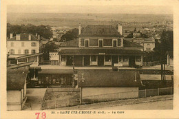 St Cyr L'école * Vue Sur La Gare Du Village * Ligne Chemin De Fer - St. Cyr L'Ecole