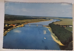 PONT De VAUX . 01 . Vue Aérienne Avec Pont De Fleurville . - Pont-de-Vaux