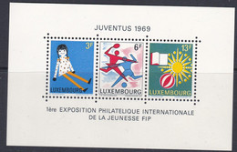 Luxembourg 1969 BL 8 ** Juventus 1969 Poupée Joueurs Soleil Livre Ballon Exposition Philatélique Internationale à - Muñecas