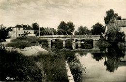 La Gacilly * Les Bords De L'aff Et Le Pont - La Gacilly