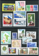 RC 23065 MAYOTTE COTE 136,60€ LOT DE TIMBRES EMIS ENTRE 1997 ET 2000 + 2 BLOCS FEUILLETS NEUF ** MNH TB - Ungebraucht