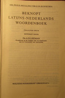 Beknopt Latijns-Nederlands Woordenboek - A. Leeman - 1970 - Genealogie - Historia