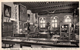 Oudenaarde - Museum Van Oudheden (Stadhuis) - Oudenaarde