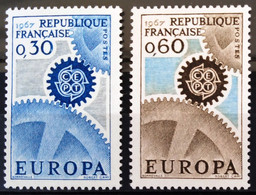 EUROPA 1967 - FRANCE                  N° 1521 (*) / 1522 (**) - 1967