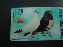 BOSNIA HERGEGOVINA   USED PHONECARDS 2 SCAN  DOVE BIRDS - Bosnië