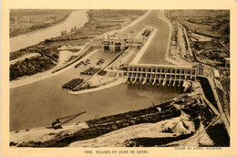 Kembs * Vue Sur Les écluses Et Usine De La Commune * Industrie électrique * Péniche - Andere & Zonder Classificatie