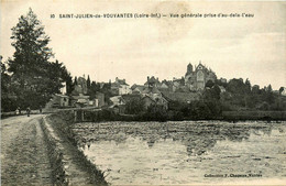 St Julien De Vouvantes * Vue Générale Prise D'au Dela L'eau * Route Chemin - Saint Julien De Vouvantes