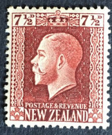 1915 - New Zealand - King George V - 7 , 1/2d - New - With Hinged - Neufs