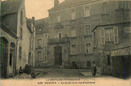 Pontivy * Le Lycée Et La Rue Friedland - Pontivy