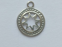 PENDENTIF Diamètre 1,2 Cm Env Poids 0,31 Grammes - Pendenti