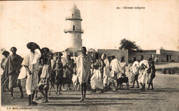 N°92490 -cpa Groupe Indigène - Somalia