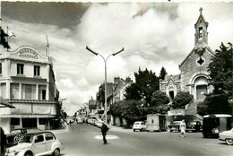 La Baule * La Place Général Leclerc Et Rue Général De Gaulle - La Baule-Escoublac