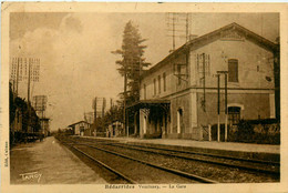 Bédarrides * Intérieur De La Gare * Ligne Chemin De Fer - Bedarrides