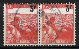 FRANCE 1945:  Paire Du Y&T 750 Obl. CAD Amiens - Used Stamps