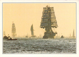 Bâteau - Voilier - La Grande Armada (cliché Claude Leon) - Sailing Vessels