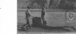 Pêcheurs Mettant Leurs Filets à Sécher. - Pêche