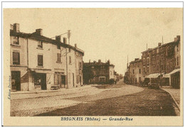 Brignais.La Grande Rue à Brignais. - Brignais