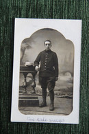 MILITARIA - Carte Photo D'un Militaire Du Nom De Louis MIALET, Mort Au Front En 1916 - Personajes