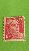 FRANCE - République Française - RF - Timbre 1945 : Marianne, De Gandon - 1945-54 Marianne Of Gandon