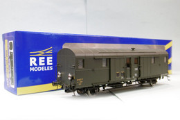 REE - Fourgon OCEM 32 Est SNCF Avec Feux Ep. III / IV Réf. VB-329 Neuf NBO HO 1/87 - Passagierwagen