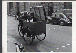 CPM De Photographe:  ROBERT DOISNEAU   (PPP37105) - Doisneau