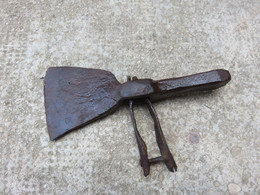 Hache-marteau De Forestier - Ancient Tools